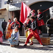 Compagnie Jolie Môme : rue Mouffetard [janvier 2004]