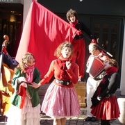 Compagnie Jolie Môme: rue Mouffetard [janvier 2004]