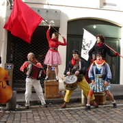 Cie Jolie-môme 2004 rue mouffetard