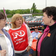 Carrefour Etampes 16 mai 2005