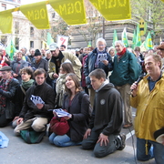 Manifestation de soutien faucheurs OGM