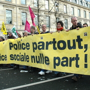 CPE28mars06211