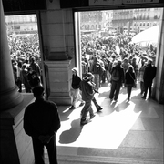 Gare Saint-Lazare le jeudi 06.04.06 (7)