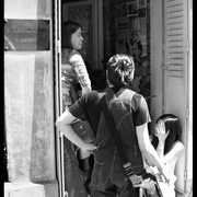 Sans-papiers - centre de réception des étrangers