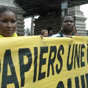 sans papiers 26aout06013
