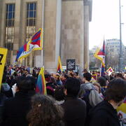 Manifestation au Trocadero-Ambassade de Chine, pour le tibet libre 10 mars 2007