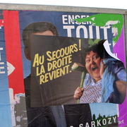 Au secours!