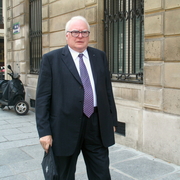 Pierre Mauroy