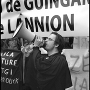 Porte-voix vers Ministère justice