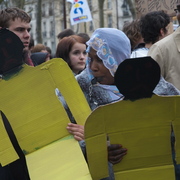 Manifestation DHG Versailles