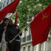 drapeaux rouges