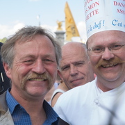 Bové avec un chef