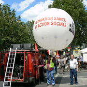 Manifestation contre la réforme des retraites . 17 juin 2008