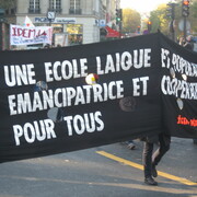 oui à une école laïque populaire émancipatrice et coopérative