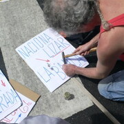 OTRO CAMINO PARA SUPERAR LA CRISIS - ARGENTINA- MARCHA BUENOS AIRES 1