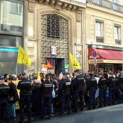 Devant le ministère de la crise du logement