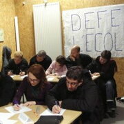Le 17 janvier à l'appel de la FCPE et du Snuipp les parents passent les évaluations CM2 au Mans