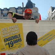 19 MARS 09