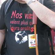 tee shirt
