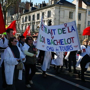 MANIF UNITAIRE DE TOURS