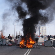 barricade sur le pont de l'Europe
