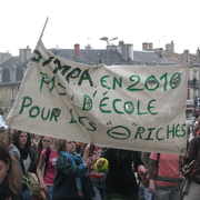 plus d'école pour les moins riches