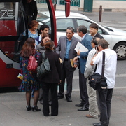 Accueil de Madame Barghouti par le maire de Gennevilliers Jacques Bourgoin