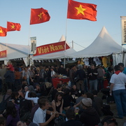 Drapeaux du Viet-Nâm
