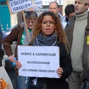 honte à Carrefour