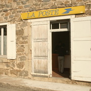 bureau de poste avant sa fermeture
