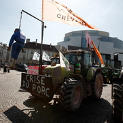 Manif des paysans en tracteur à Paris