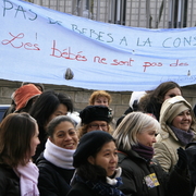 Pas de bébés à la consigne, manif Paris 11 mars 2010-8