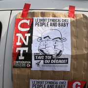 Pas de bébés à la consigne, manif Paris 11 mars 2010-18