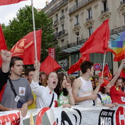 Contre la venue de Bush en France le 5/06/04