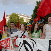 Contre la venue de Bush en France le 5/06/04