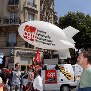 Manifestation contre la privatisation des services publics à ParisManifestation contre la privatisation des services publics à Paris