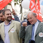 Manifestation à Paris pour la sauvegarde du régime de retraite