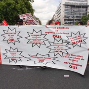 Manifestation à Paris pour la sauvegarde du régime de retraite