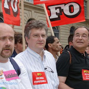 Manifestation à Paris pour la sauvegarde du régime retraite