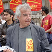 Manifestation à Paris pour la sauvegarde du régime retraite