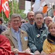 Manifestation à Paris pour la sauvegarde du régime retraite