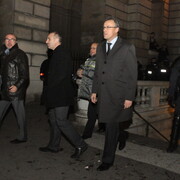 Rassemblement de protestation devant le Dîner du Siècle, le 24 novembre 2010.