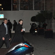 Rassemblement de protestation devant le Dîner du Siècle, le 24 novembre 2010.
