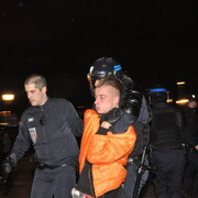 Rassemblement de protestation devant le Dîner du Siècle, le 24 novembre 2010.