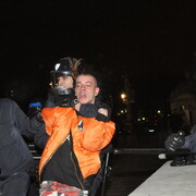 Rassemblement de protestation devant le Dîner du Siècle, le 24 novembre 2010.