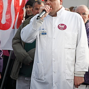 Manif pour la défense du CHU Henri Mondor