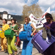 MANIF GAZ DE SCHISTE NANT AVEYRON 17/04/2011