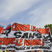 Manif antiG8 le Havre 21 mai 2011, banderole CNT