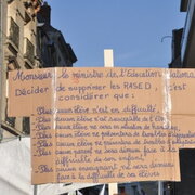 manif éducation samedi 4 fev 2012 au Mans( sarthe)