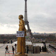 manif de soutien au peuple grec du Trocadéro à l'Assemblée nationale.